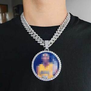 قلادة دائرية فارغة للطباعة بالتسامي، قلادة مخصصة بصورة تذكارية، الأكثر مبيعًا - Product Image 3