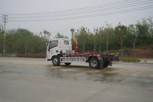 4*2 5-ton New Energy <strong>Garbage</strong> <strong>Truck</strong>, Compact and Durable. - Product Image 4