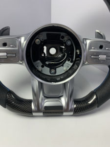 Volante de Fibra de Carbono para Mercedes Benz C200 C300 E200 E300 GLC CLS, Cuero Perforado Personalizado, <span class=keywords><strong>Precio</strong></span> al por Mayor - Product Image 2