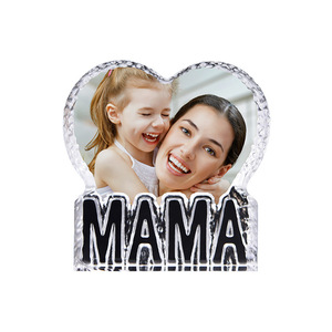 Cadre photo en cristal gravé holographique personnalisé, photo personnalisée en cristal, forme de cœur 3D personnalisée, 1 pièce, amour - Product Image 1