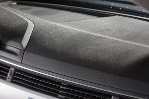 Spray para Coche con Efecto Mate, Cuidado del Habitáculo, Aroma Oceánico Fresco, 500 ml, Protección Antibrillo con Aroma Refrescante a Mar - Product Image 4