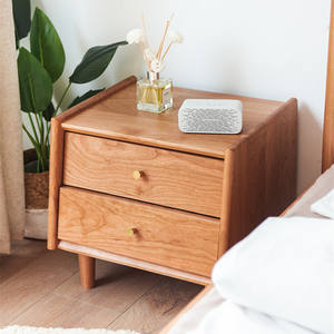 Mesita de Noche Nórdica de Madera Maciza de Cerezo con Dos Cajones para Almacenamiento, Mueble de Dormitorio - Product Image 3