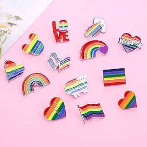 Emblemas personalizadas coloridas esmalte, cordeiro, coração, arco-íris, para meninas adolescentes