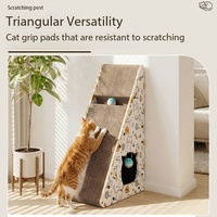 Griffoir vertical triangulaire pour chat en sisal avec balles à clochettes, jouet d'intérieur pour chat, protection de meubles