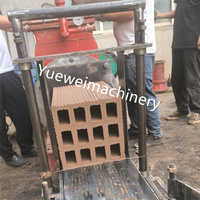 Vente chaude machine de fabrication de briques en terre cuite de petite capacité ou de tuiles de toiture ou de tuiles de finition extrudeuse de boue faisant la machine avec cutter