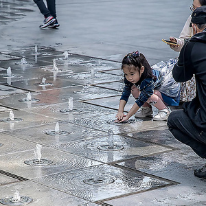 Çocuk oyun alanı zemin çeşme renk değiştirme su çeşmesi su özelliği açık - Product Image 5