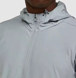 Vente en gros de <span class=keywords><strong>survêtement</strong></span> coupe-vent léger et respirant avec poches zippées, <span class=keywords><strong>survêtement</strong></span> essentiel en polyester pour <span class=keywords><strong>homme</strong></span> - Product Image 4