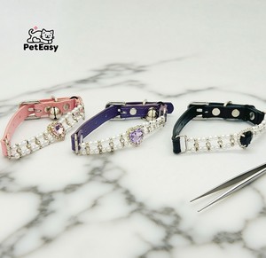 Neue heiß verkaufte Fabrik <span class=keywords><strong>Low</strong></span> <span class=keywords><strong>MOQ</strong></span> Stock Haustier zubehör Günstige herzförmige Diamond Pearl Dekorierte Katzen-und Hunde halsbänder - Product Image 2