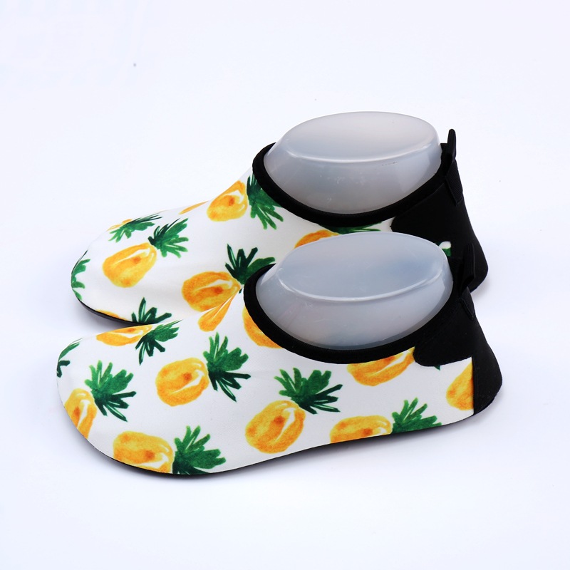 Ananas disegnato a mano