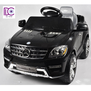 Xe Hơi DC Mandate Benz ML350 6V Giá Rẻ Chạy Xe Điện Điều Khiển Từ Xa Lớn 10 Tuổi Với Màu Đen Trắng Đỏ - Product Image 3