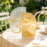 Numéros de table de mariage personnalisés en acrylique givré, style moderne et minimaliste, avec support de base pour l'indication des places de réception