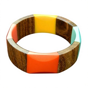 New Best High Quality Colorful Resin Wood <b>Bangle</b> Bracelets Stylish Design Handmade Round Shape Multicolor Design Craft Jewelry - Product Image 4