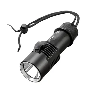 Warsun Underwater DZ088 IP68 High Water Resistant Grade 2500Lm P70 LED Lampes de poche de plongée rechargeables avec interrupteurs magnétiques