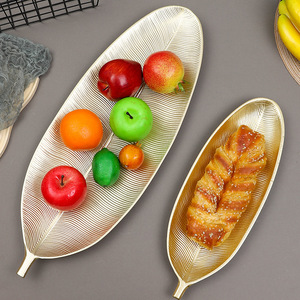Plateau en bois en forme de feuille Mystic Arts 2317F, plateau décoratif pour fruits et en-cas, pour la maison, le salon, la table basse - Product Image 1