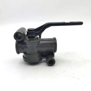 Robinet d'arrêt de remorque d'origine 4520021320 A0004291431 1912315 88512306200 5000241986 1912315 Pièces de système de freinage pneumatique pour camion - Product Image 2