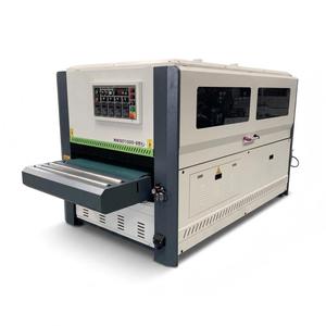 Máquina <span class=keywords><strong>lijadora</strong></span> automática de cepillos para madera SD1000-8BX con partículas de imprimación para pulido industrial, para paneles de madera maciza <span class=keywords><strong>y</strong></span> paneles de puertas pintados - Product Image 1