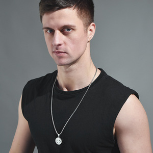 Collana Trendy in Rame con Faccina Girevole, Ciondolo Personalizzato Hip-Hop con Espressione Reversibile, Artistico, Unisex, alla <span class=keywords><strong>Moda</strong></span>, che cambia espressione - Product Image 2