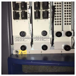 02354MDD-001 CR8PBKP16AC0 NetEngine 8000 X16 Chasis integrado AC y componentes HVDC para enrutador NetEngine 8000 NE8000 - Product Image 6