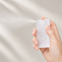 Flacon vaporisateur plat de 20 ml en plastique PP blanc/noir, format carte de crédit, pour parfum de poche, mini-bouteille à pression
