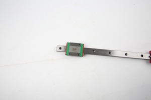Riel Lineal MGN de 12 mm de Acero Inoxidable de Alta Resistencia con Bloque para Sistemas de Automatización - Product Image 2