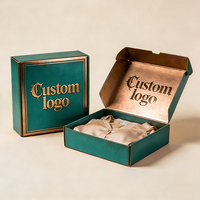 Emballage de marque personnalisé Boîtes d'expédition postales de cadeaux Boîte d'expédition en carton ondulé Boîtes d'emballage de t-shirts personnalisées pour vêtements