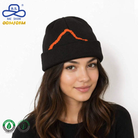 Bonnet tricoté noir personnalisé avec logo, motif montagne orange jacquard, revers plié, hiver, extérieur, unisexe, vente en gros