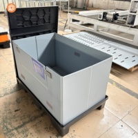 Caisse palette pliable avec découpes et fenêtres personnalisées, caisse de transport robuste retournable, charge statique 500 kg, impression couleur personnalisée