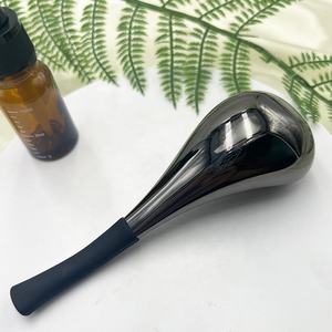 Cuchara facial mágica de belleza con etiqueta privada personalizada, globos de hielo dorados con refrigeración de Metal para masaje facial con masajeadores para ojos, cara y cuello - Product Image 4