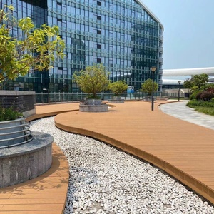 Hiện đại 18 mét <span class=keywords><strong>WPC</strong></span> sàn sàn ngoài trời không thấm nước thân thiện với môi chống cháy gỗ hồ bơi decking Click-to-Cài đặt chống trượt vuông boong - Product Image 6