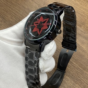 นาฬิกาข้อมือผู้ชาย ดีไซน์รถสปอร์ต กันน้ำ ตัวเรือนโลหะผสม หน้าปัดลายดาวห้าแฉก ดีไซน์ล้อแม็กซ์หมุนได้ - Product Image 2