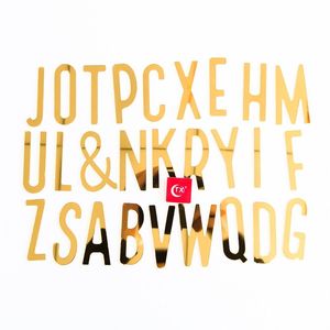 Décorations de gâteaux en acrylique personnalisées pour les fournitures de fête de pâtisserie, décorations de gâteaux, toppers de cupcakes en acrylique dorés « Joyeux Anniversaire » - Product Image 1