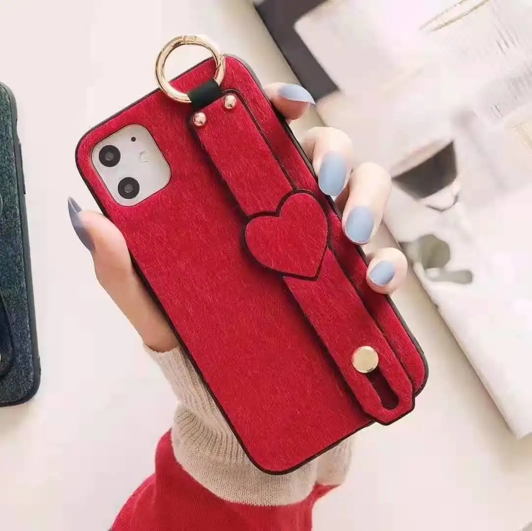 Chorionic Villus Love Heart Wristband Joint Pattern Phone Case For Samsung S24 ultra Shockproof Phone Case