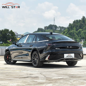 Hongqi H6 de Alto Valor, Sedán Estilo Coupé con Sistema Inteligente, Motor Potente de 2.0t, Vehículo Familiar Usado - Product Image 4