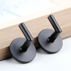 Nouveau crochet mural européen pour <span class=keywords><strong>rideaux</strong></span>, simple, en alliage de zinc électrolytique, accessoires, crochet mural, crochet pour cordons et vêtements - Product Image 1