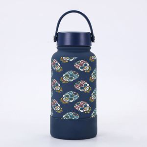 Vente en gros de bouteille de sport multi-tailles à double paroi avec logo personnalisé bouteille à vide en acier inoxydable gobelet 18oz 32 oz bouteille d'eau - Product Image 3