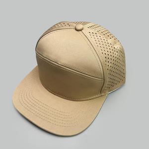 Gorra Snapback Deportiva de Hip Hop Personalizada con 6 Paneles, Perforaciones Láser, Visera Plana, Resistente al Agua, con Logotipo Personalizado - Product Image 3