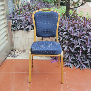 Chaise de banquet bleue de style moderne, chaise de salle à manger empilable en aluminium <span class=keywords><strong>royal</strong></span> pour hôtels, restaurants, mariages et événements pour salles - Product Image 2
