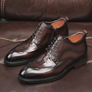 Chaussures en cuir très demandées, style anglais, brogues en cuir de vachette, chaussures Oxford formelles faites à la main pour hommes - Product Image 3