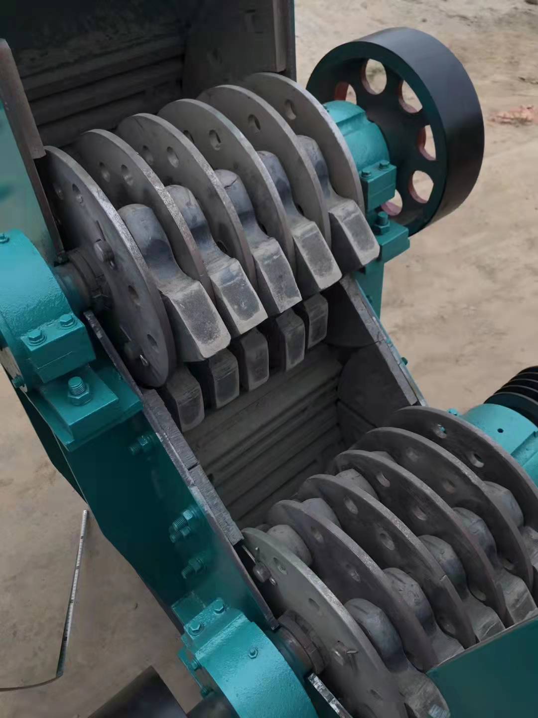 Factory big sale 2023 Stone crusher machine mini stone crusher stone crusher Spot goods in stock