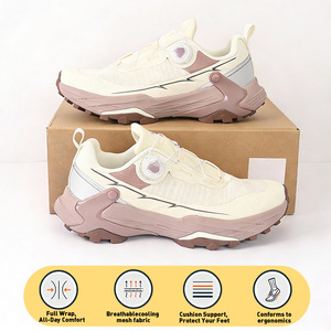Chaussures de course respirantes à prix raisonnable pour hommes et femmes, résistantes à l'usure et antidérapantes - Product Image 1