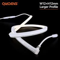 Bande LED néon flexible en silicone 24V 2835 180 LED/m L12 H12mm Tricolore IP68 Pliable à 360 degrés pour éclairage d'armoire