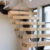 Moderne Gerade Stahlkonstruktion Schwebende Treppe, Glasgeländer, Massivholzstufen, Minimalistisches Design Luxus-Villa Innentreppe