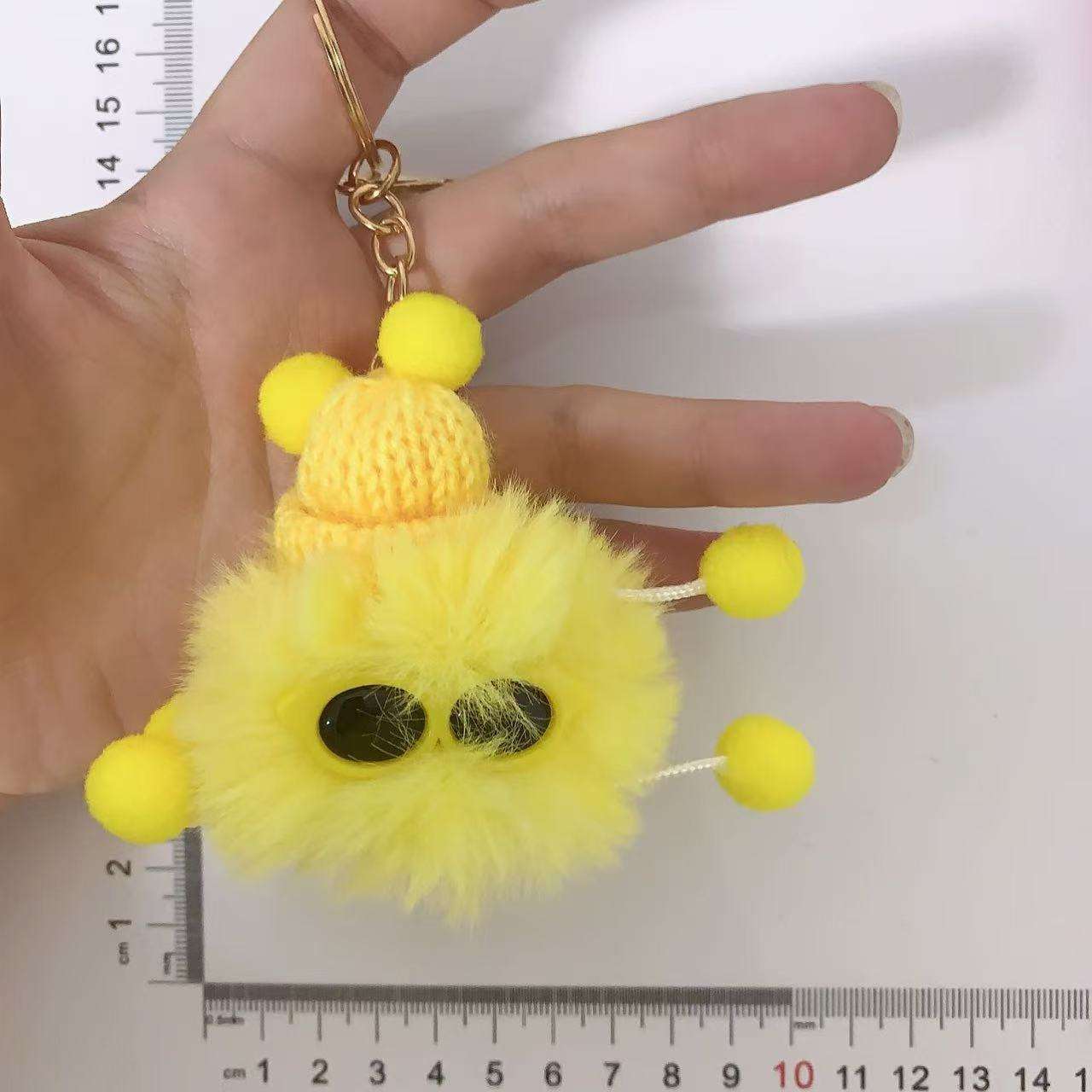 สีเหลือง