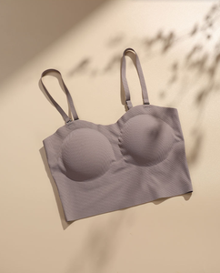 Soutiens-gorge push-up sans armatures sexy pour femmes avec bretelles convertibles, en tissu satiné fin uni, design sans couture - Lingerie, tube top et camisole - Product Image 6