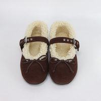 Chaussures plates personnalisées pour femmes en daim de vache avec boucle, style ballerine décontractée, mocassins, fabricant de chaussures OEM à faible MOQ