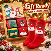 4 paires de chaussettes de Noël pour enfants, coffret cadeau, chaussettes en coton doux, ensemble de chaussettes de Noël à motifs de dessins animés pour garçons et filles, cadeaux de Noël