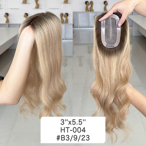 Listo para enviar: Topper de cabello europeo 3x5.5 con base mono y clips de PU, ondulado, color rubio balayage, para mujeres con pérdida de cabello. - Product Image 4