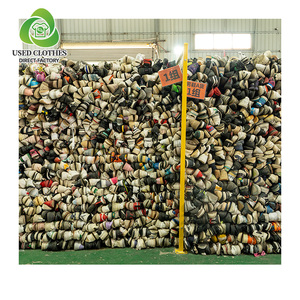 Zapatos de Alta Calidad en Fardos en Alemania, Zapatos de Tacón Alto Usados para Mujer - Product Image 1