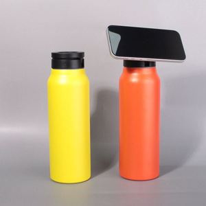 Bouteille d'eau isotherme en acier inoxydable à double paroi de 720 ml et 1000 ml avec couvercle porte-téléphone magnétique - Product Image 6