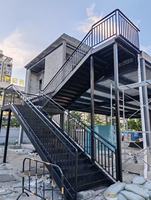 Escalier droit en acier galvanisé sur mesure, escalier robuste pour atelier d'usine, certifié CE